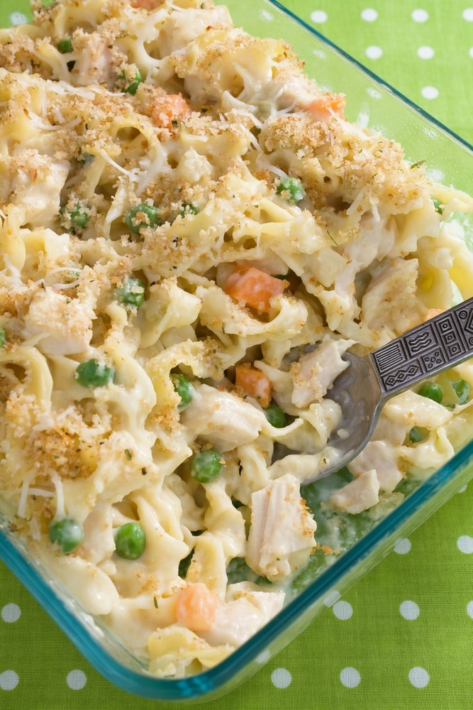 chicken and noodle casserole