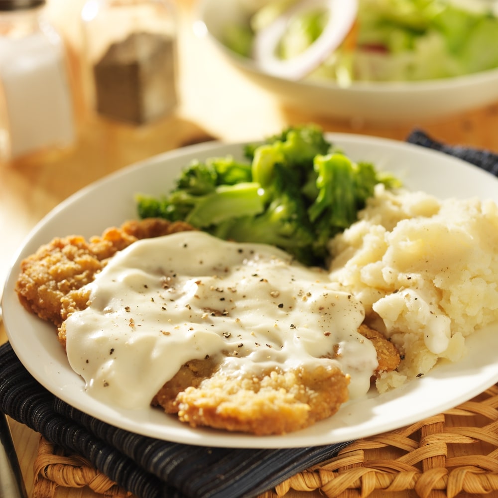 keto chicken fried steak with almond flour