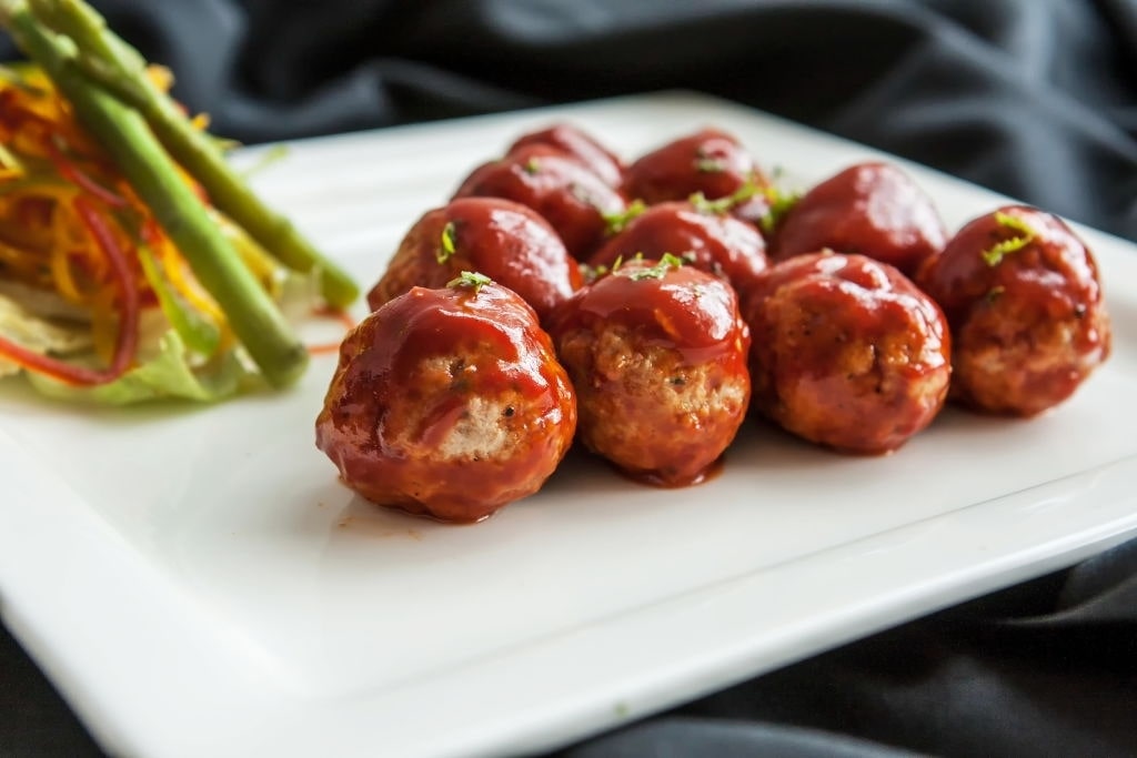 keto ground chicken buffalo meatballs