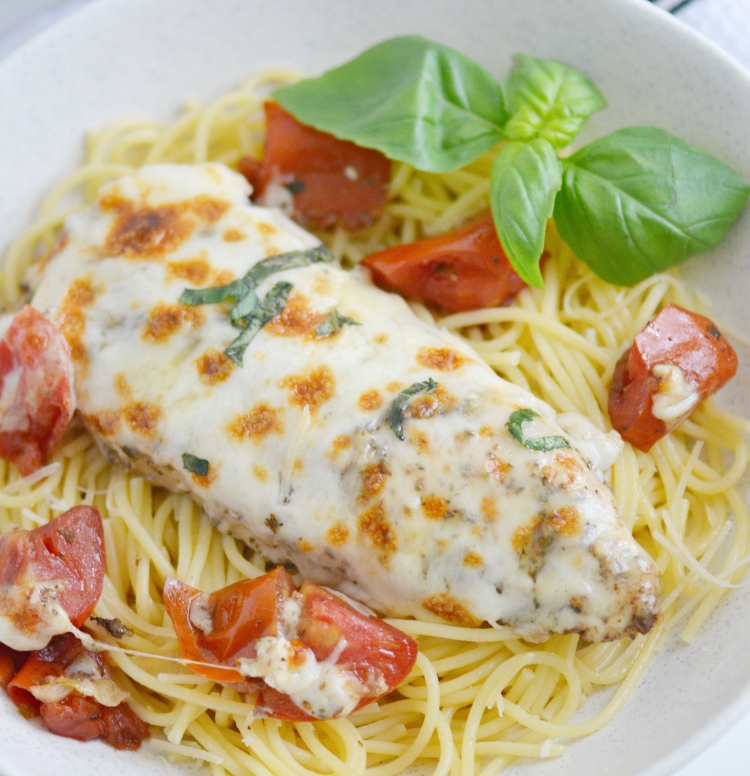 Ricetta di pollo Caprese al forno 