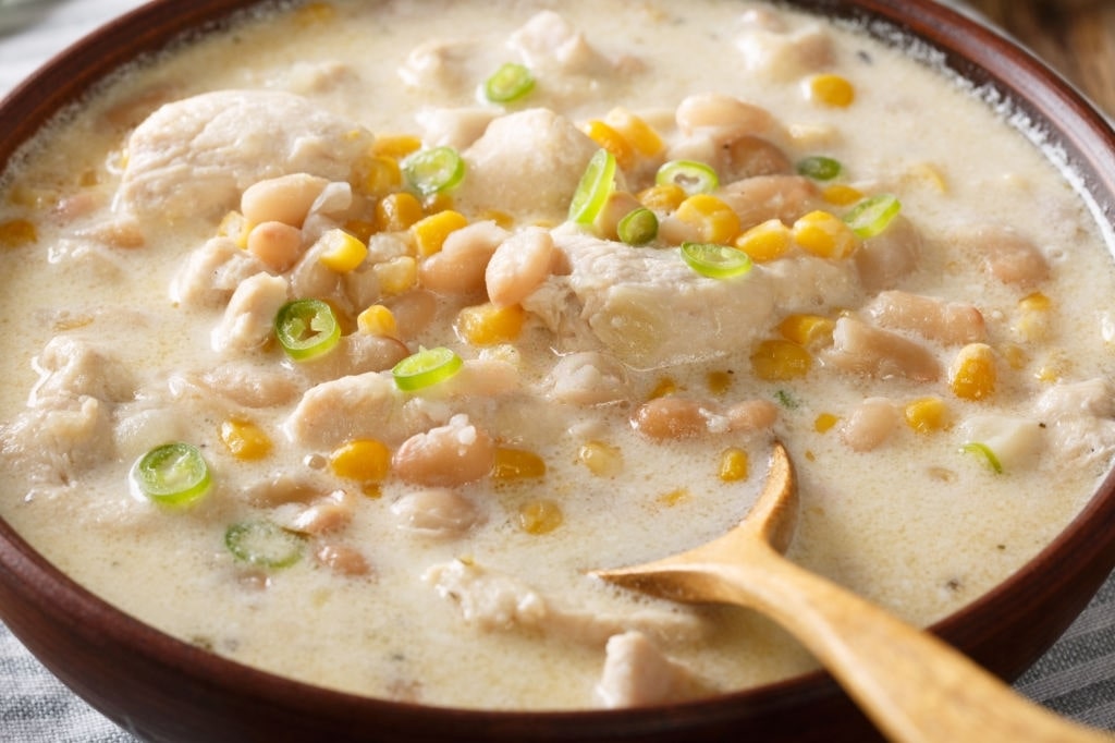 keto white chicken chili crockpot