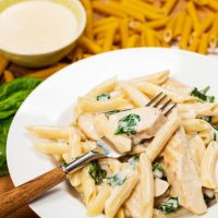 chicken alfredo pasta