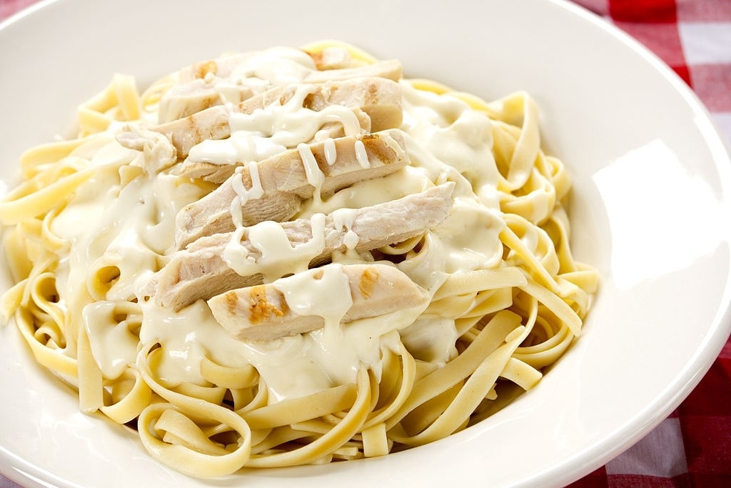 chicken fettuccine alfredo pasta recipe