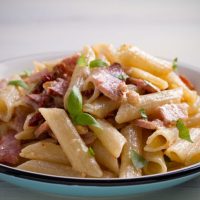 chicken alfredo with bacon