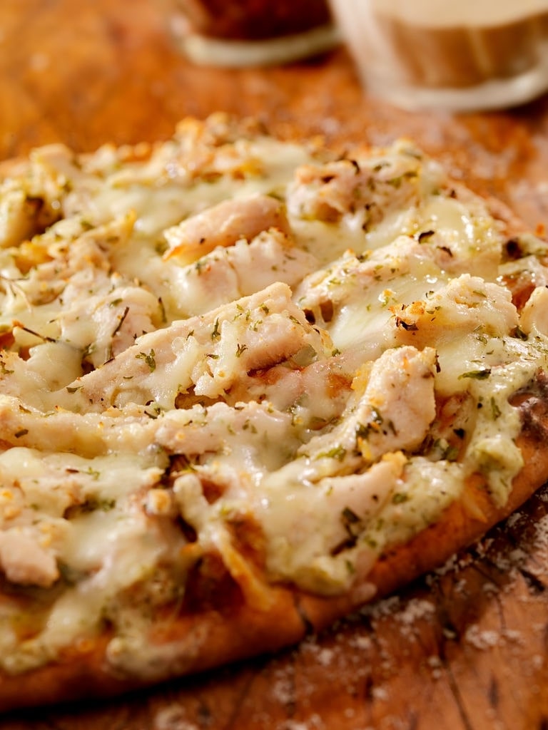 easy chicken pizza alfredo