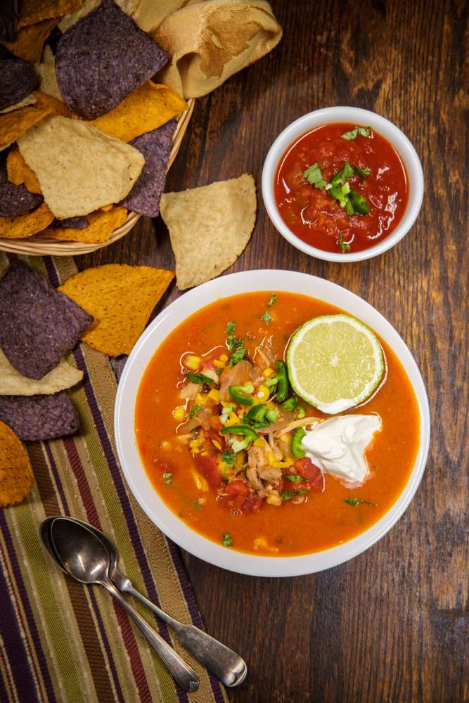keto chicken taco soup slow cooker