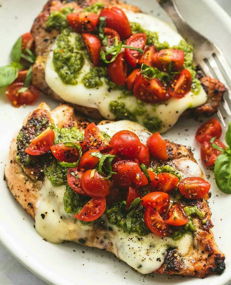 low carb pesto chicken