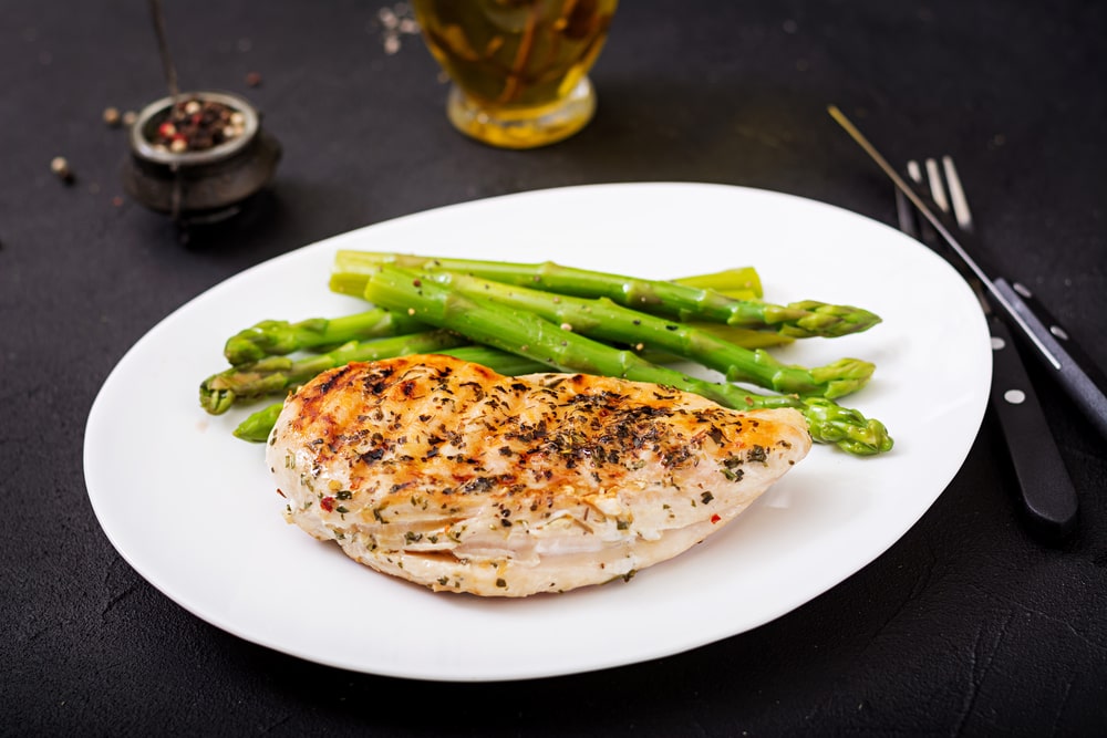 keto one skillet chicken and asparagus
