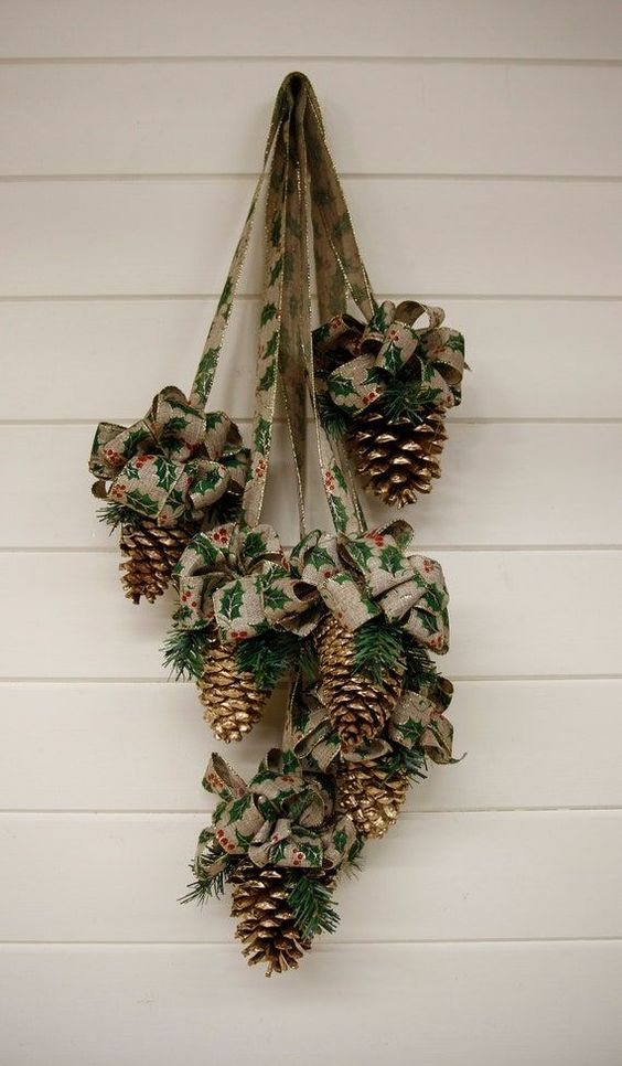 DIY pinecone ornament tutorial