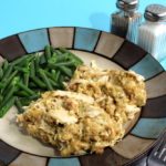 4 ingredient slow cooker chicken with stuffing