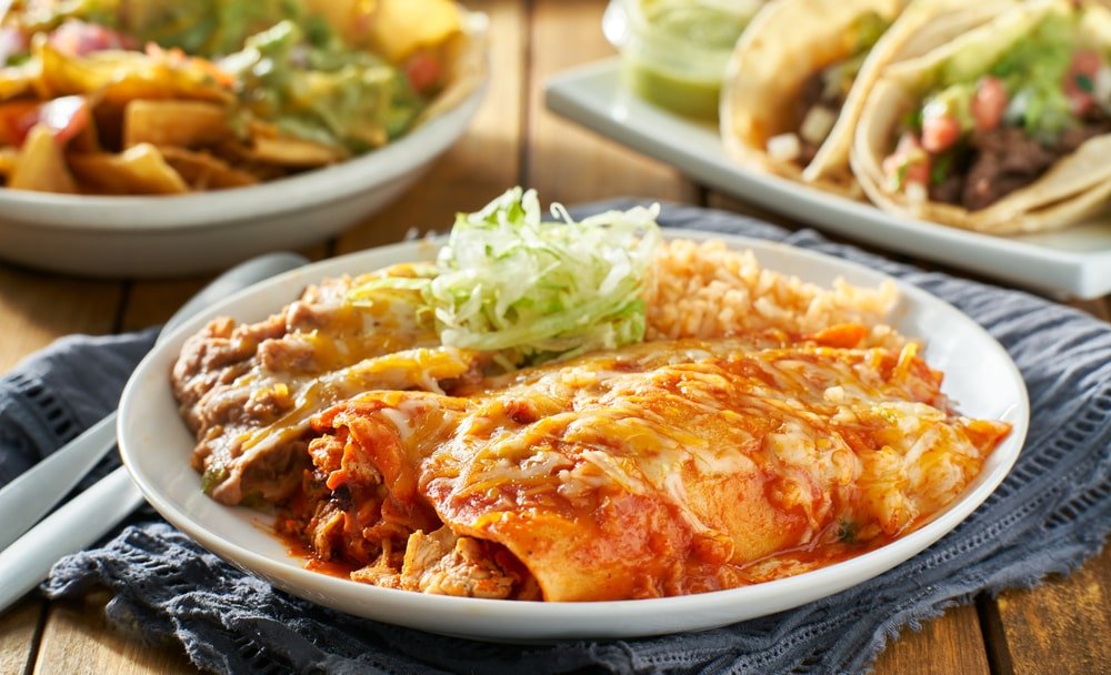 slow cooker chicken enchiladas with cream cheese