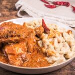 slow cooker chicken paprika