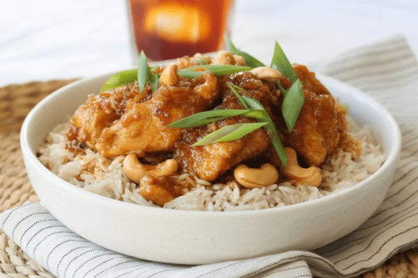 easy Crockpot Cashew Chicken easy Crockpot Cashew Chicken