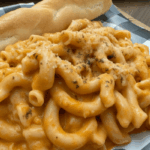 easy Crockpot Creamy Chicken Pasta